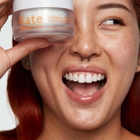 Kate Somerville ExfoliKate Glow Moisturizer – AHA + Enzyme Radiance – 50ml NWT - Picture 6 of 8